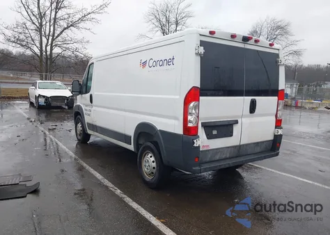 2017 Ram Promaster 1500 Low Roof 136 Wb z USA, uszkodzony, nr VIN 3C6TRVAG7HE536580